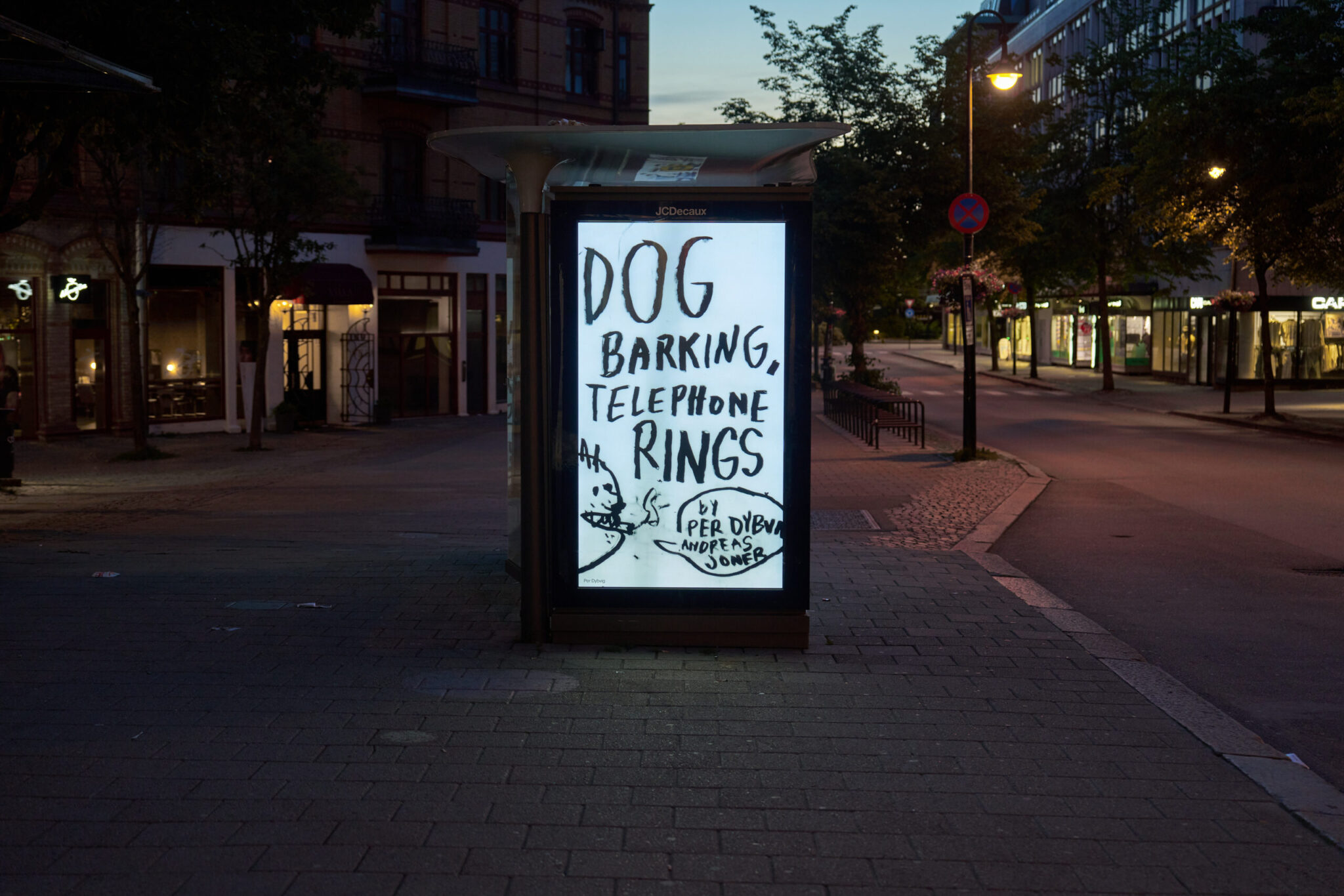 4 Per Dybvig, Dog barking, telephone rings,